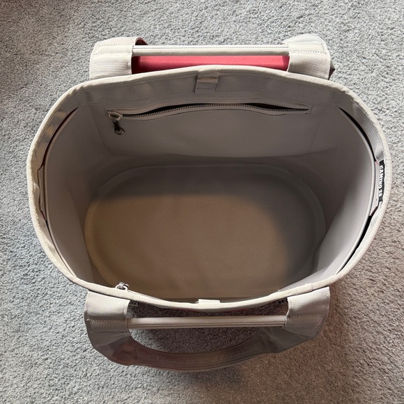 YETI Vibrant Harvest Red and Grey Tote - Picture 4 of 9